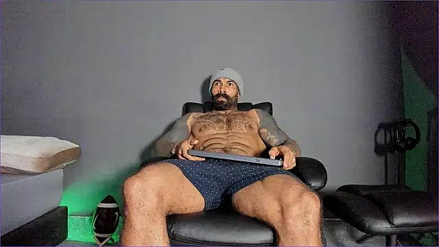 Brock hurn1 online show from March 3, 12:39 am