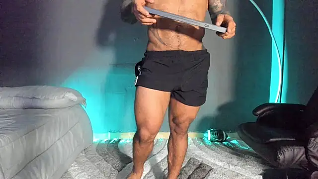 Snapshot of Brock_hurn1 chatting on March 15, 3:18 am Brock hurn1 online show from March 15, 3:18 am