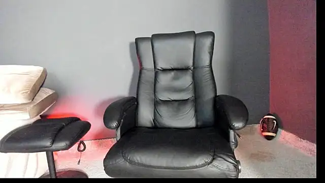 Snapshot of Brock_hurn1 chatting on September 9, 1:42 pm Brock hurn1 online show from September 9, 1:42 pm