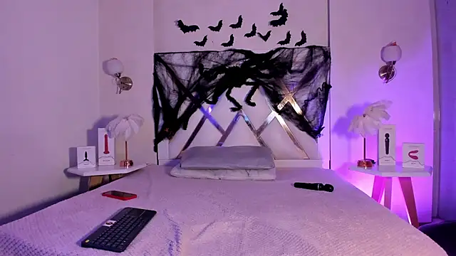 GigiVolkova online show from October 22, 4:56 am