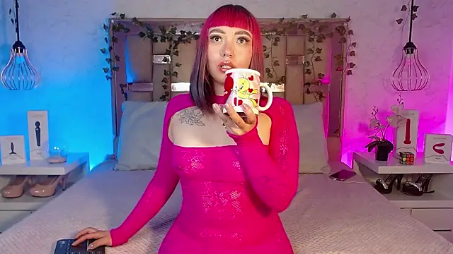 GigiVolkova online show from November 29, 2:55 am