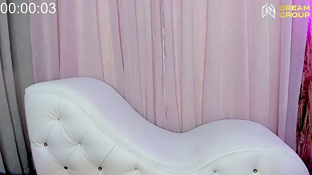 Snapshot of Yourslust_ chatting on May 22, 1:20 pm Yourslust online show from May 22, 1:20 pm