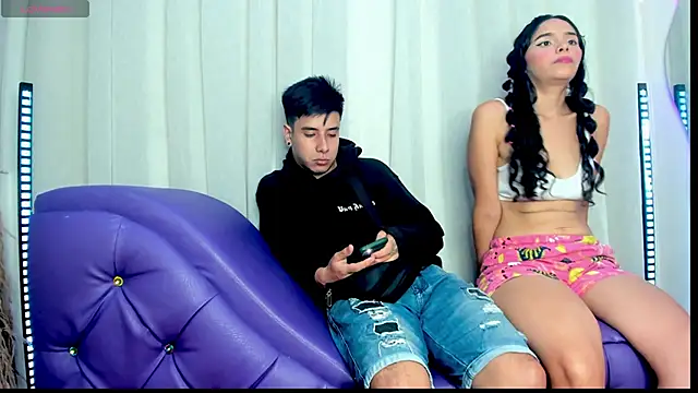 Yourslust  online show from November 20, 2:23 am