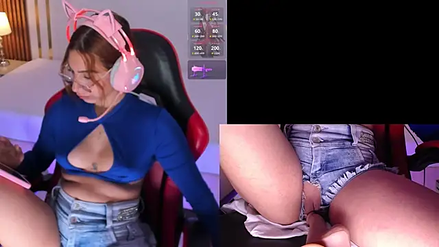 Snapshot of CamilaVegas_ chatting on June 7, 9:09 pm CamilaVegas online show from June 7, 9:09 pm