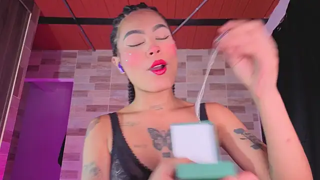 Dolcee zoe online show from February 14, 10:32 pm