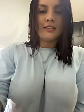 SabrinaVega online show from May 25, 8:51 pm
