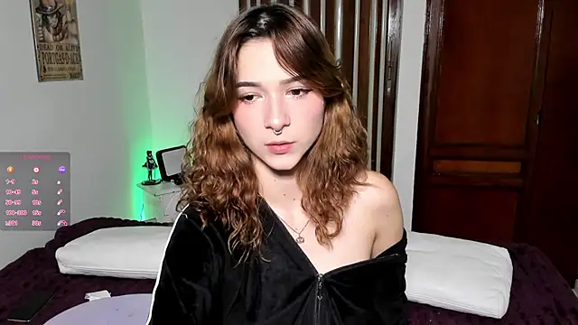 sweetmilk2006 online show from February 11, 1:27 am