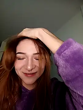 sweetmilk2006 online show from February 3, 4:54 am