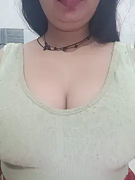 Snapshot of cute-mahek chatting on June 12, 7:33 pm cute-mahek online show from June 12, 7:33 pm