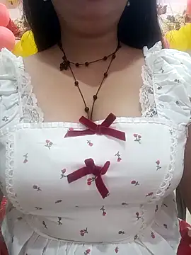 cute-mahek online show from May 7, 6:33 pm