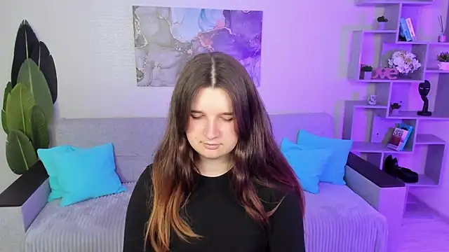 BonneyLove online show from September 12, 9:03 pm