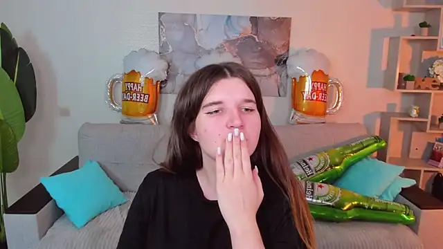 BonneyLove online show from October 5, 9:38 pm