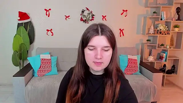 BonneyLove online show from December 16, 5:39 pm