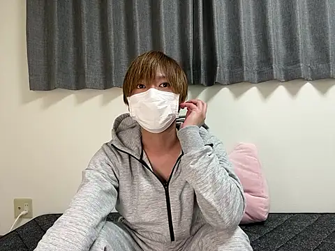 onimakura online show from March 29, 1:24 pm