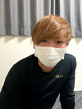 Snapshot of onimakura chatting on December 17, 4:01 pm onimakura online show from December 17, 4:01 pm