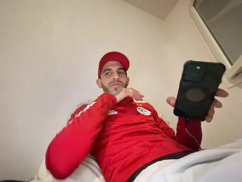 Rebeu313 online show from December 16, 4:55 pm