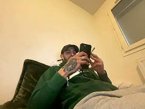 Rebeu313 online show from January 17, 10:19 am