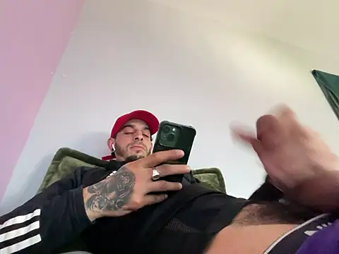 Rebeu313 online show from March 8, 1:25 pm