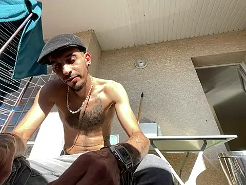 Rebeu313 online show from April 8, 3:35 pm