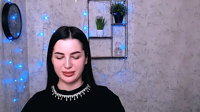 DivaKaily  online show from January 24, 9:06 am