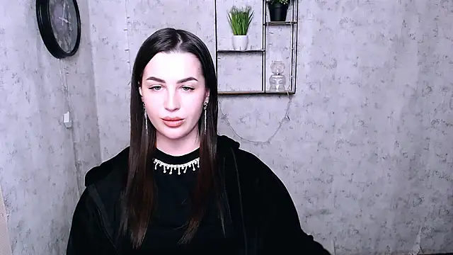 DivaKaily  online show from December 2, 8:28 pm