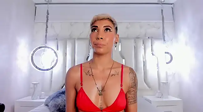 MiaMorgan  online show from March 5, 4:24 pm