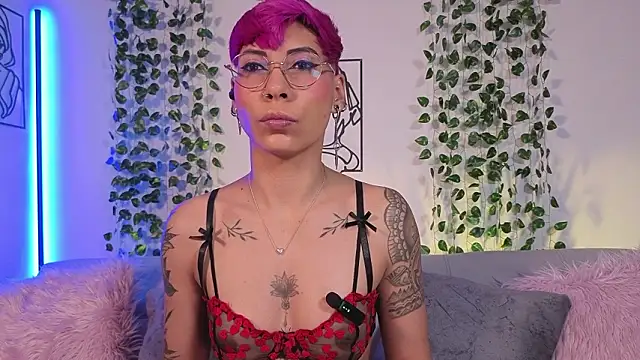 MiaMorgan  online show from March 3, 9:49 am