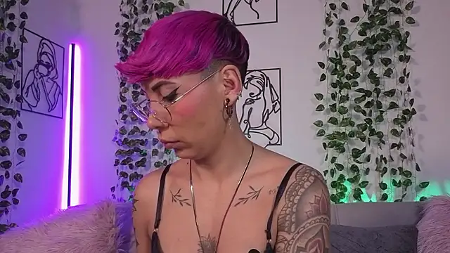 MiaMorgan  online show from March 9, 12:41 pm