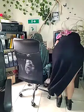 NAJWA-ARAB online show from February 13, 2:20 pm