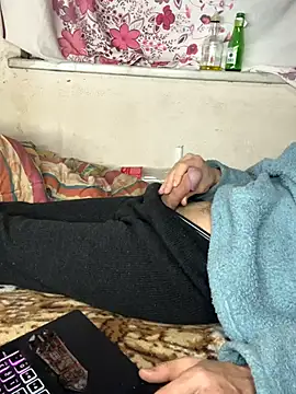 cenkjigolo online show from December 3, 6:29 pm