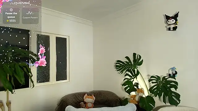 skyyfoxpraga online show from February 24, 7:59 pm