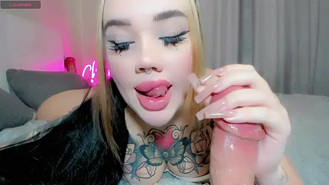 Aira vi online show from March 2, 9:38 am