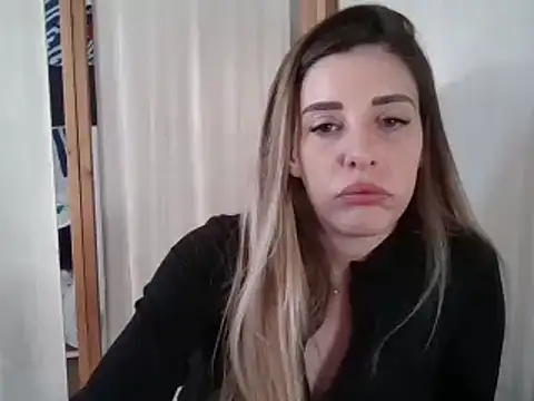 MissBella131 online show from December 27, 2:43 pm