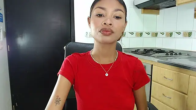 Perla prg online show from October 30, 4:04 pm