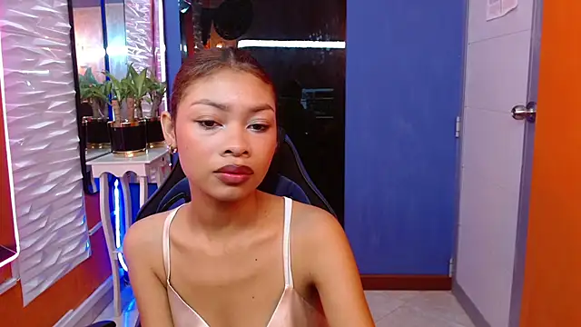 Snapshot of Perla_prg chatting on March 13, 12:24 pm Perla prg online show from March 13, 12:24 pm