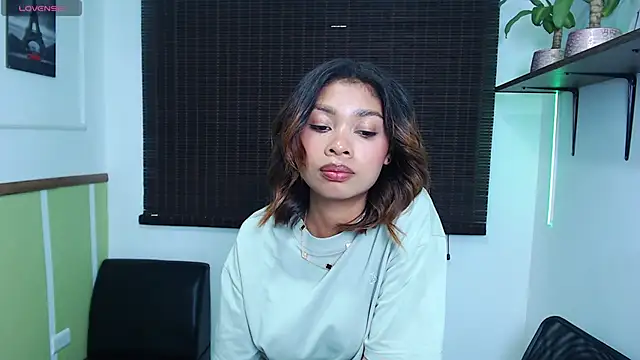 Perla prg online show from March 10, 7:18 pm