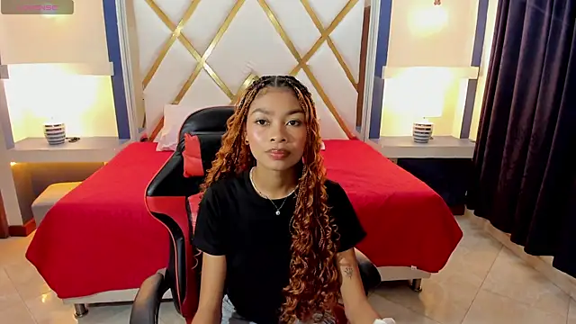 Perla prg online show from November 1, 5:29 pm