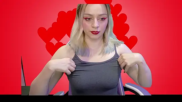 Snapshot of Dolce--Mia---Bianchi__07 chatting on February 7, 2:50 am Dolce--Mia---Bianchi 07 online show from February 7, 2:50 am