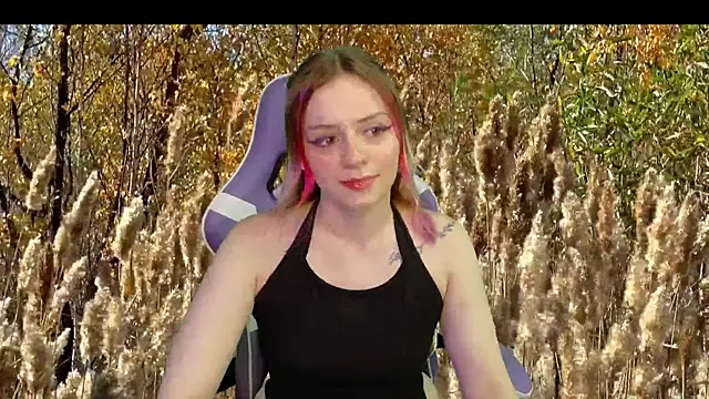 Snapshot of Dolce--Mia---Bianchi__07 chatting on February 27, 7:30 am Dolce--Mia---Bianchi 07 online show from February 27, 7:30 am