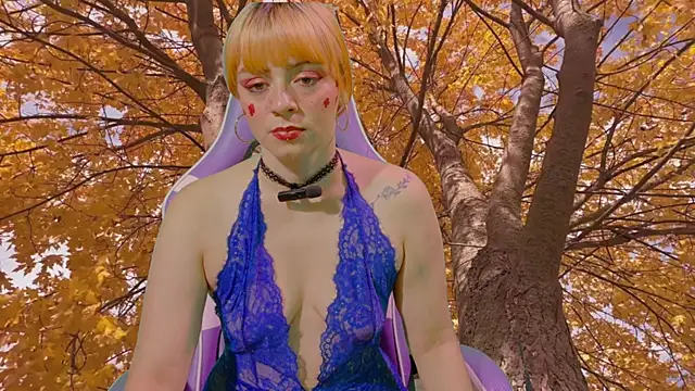 Snapshot of Dolce--Mia---Bianchi__07 chatting on November 4, 2:32 pm Dolce--Mia---Bianchi 07 online show from November 4, 2:32 pm