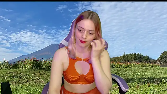 Snapshot of Dolce--Mia---Bianchi__07 chatting on March 1, 8:02 am Dolce--Mia---Bianchi 07 online show from March 1, 8:02 am