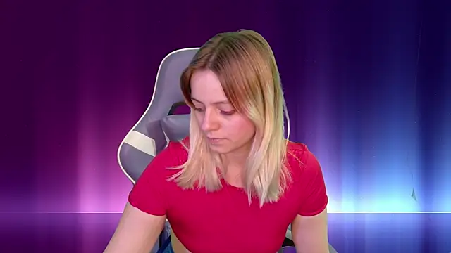 Snapshot of Dolce--Mia---Bianchi__07 chatting on March 19, 5:17 pm Dolce--Mia---Bianchi 07 online show from March 19, 5:17 pm