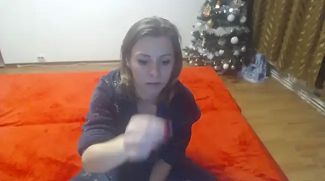 Snapshot of AngelAndDevil92 chatting on January 11, 5:29 pm AngelAndDevil92 online show from January 11, 5:29 pm