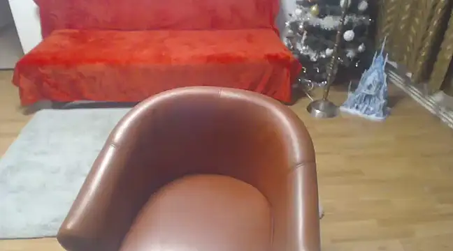 Snapshot of AngelAndDevil92 chatting on January 19, 5:49 pm AngelAndDevil92 online show from January 19, 5:49 pm