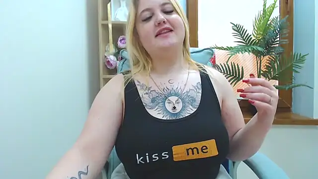 Doliss online show from February 26, 7:08 am