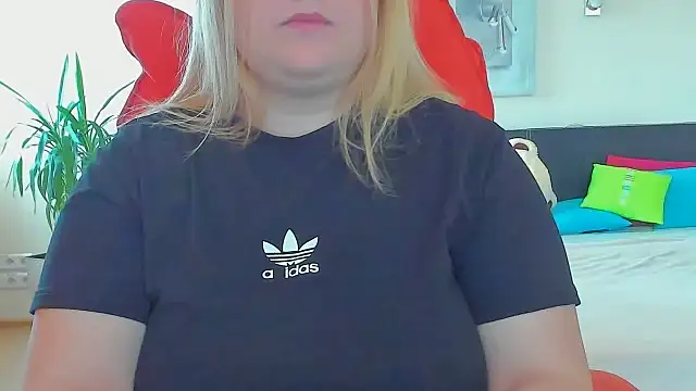 Doliss online show from September 12, 6:13 am