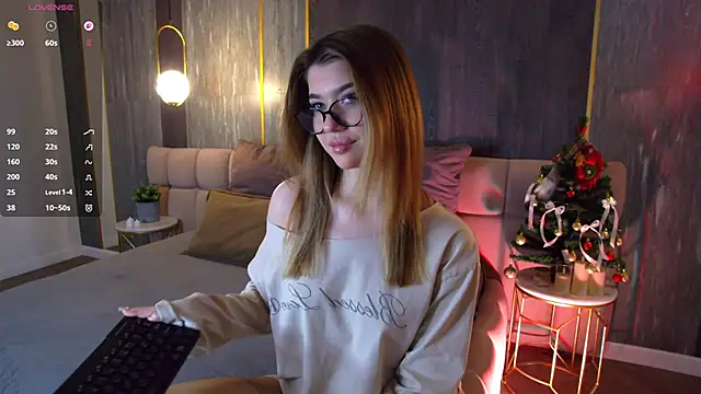 Sara Lewiis online show from January 10, 4:57 pm