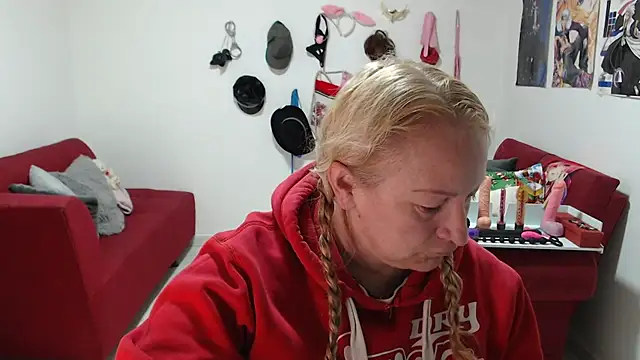 emperabigbootybigass online show from December 22, 12:16 pm