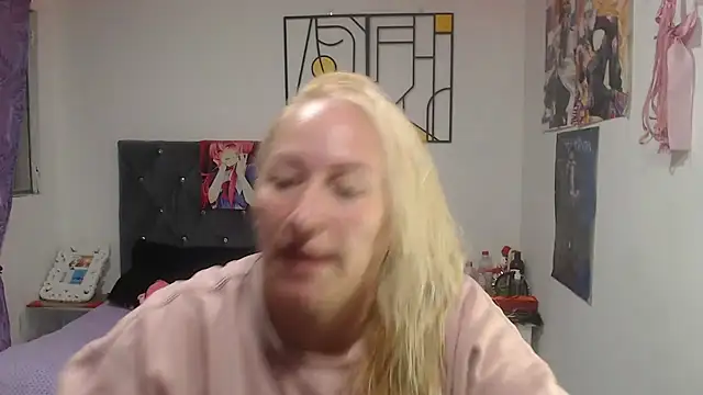 Snapshot of emperabigbootybigass chatting on July 2, 12:22 pm emperabigbootybigass online show from July 2, 12:22 pm