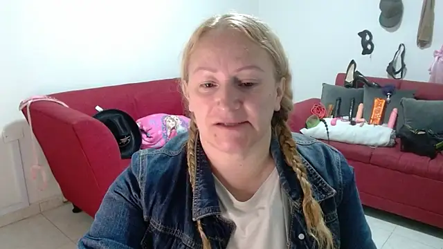 emperabigbootybigass online show from February 13, 12:16 pm